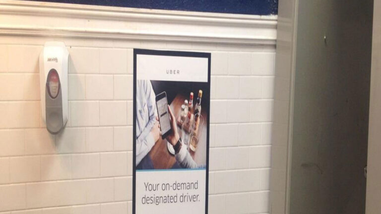 restroom-urinal-indoor-advertising-1200x675